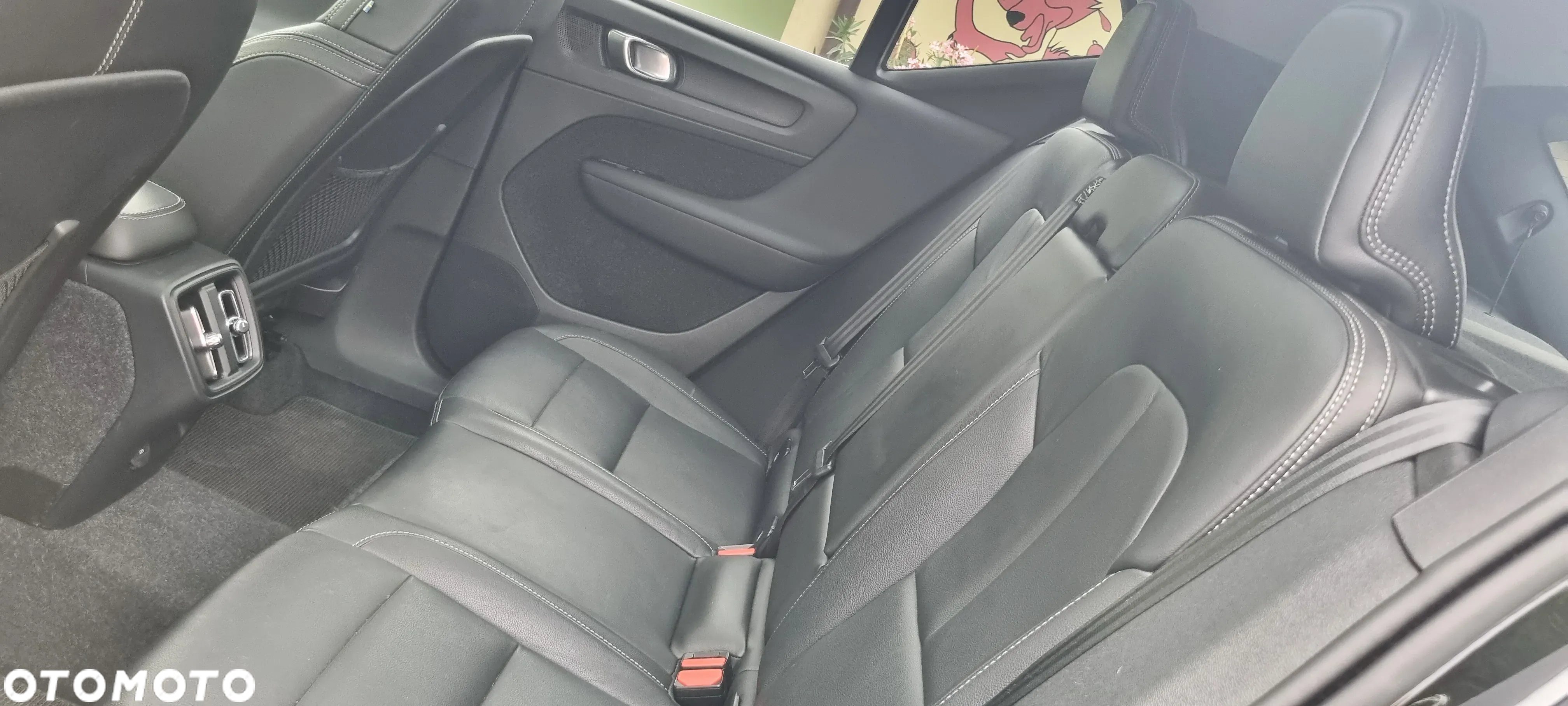 Volvo XC 40 - 29