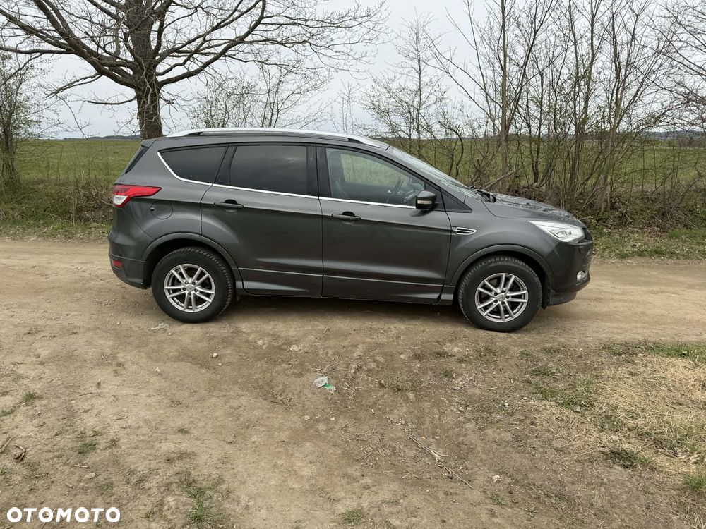 Ford Kuga - 3