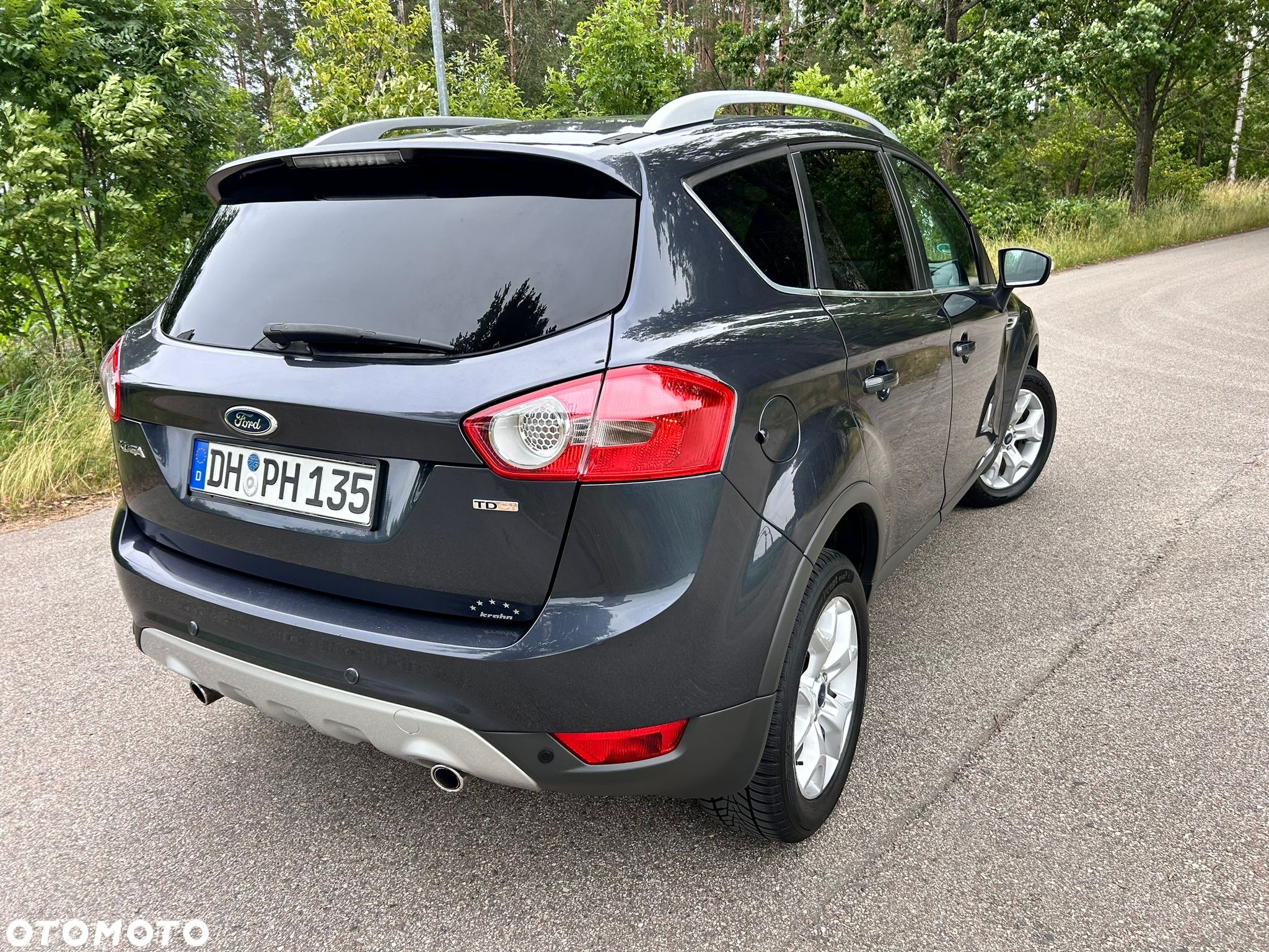 Ford Kuga 2.0 TDCi 2x4 Titanium - 7