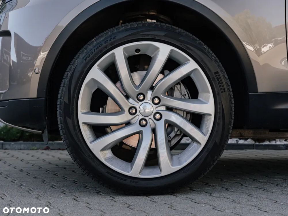 Land Rover Discovery 2.0 P300 Dynamic SE - 3