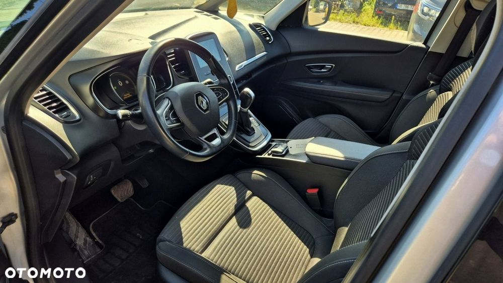 Renault Scenic ENERGY dCi 110 EDC EXPERIENCE - 9