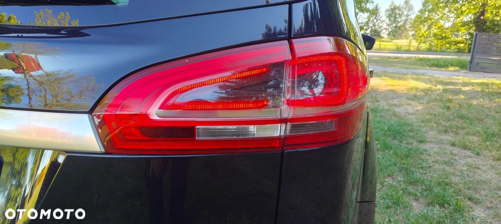 Ford S-Max 2.0 TDCi Titanium - 12
