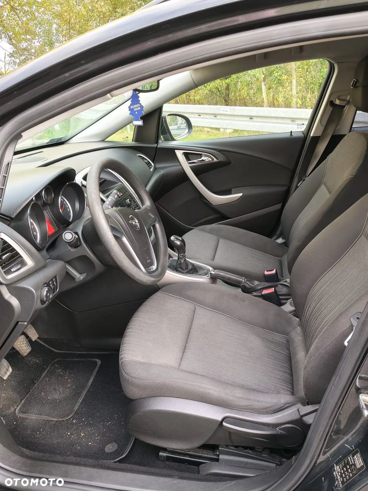 Opel Astra - 10