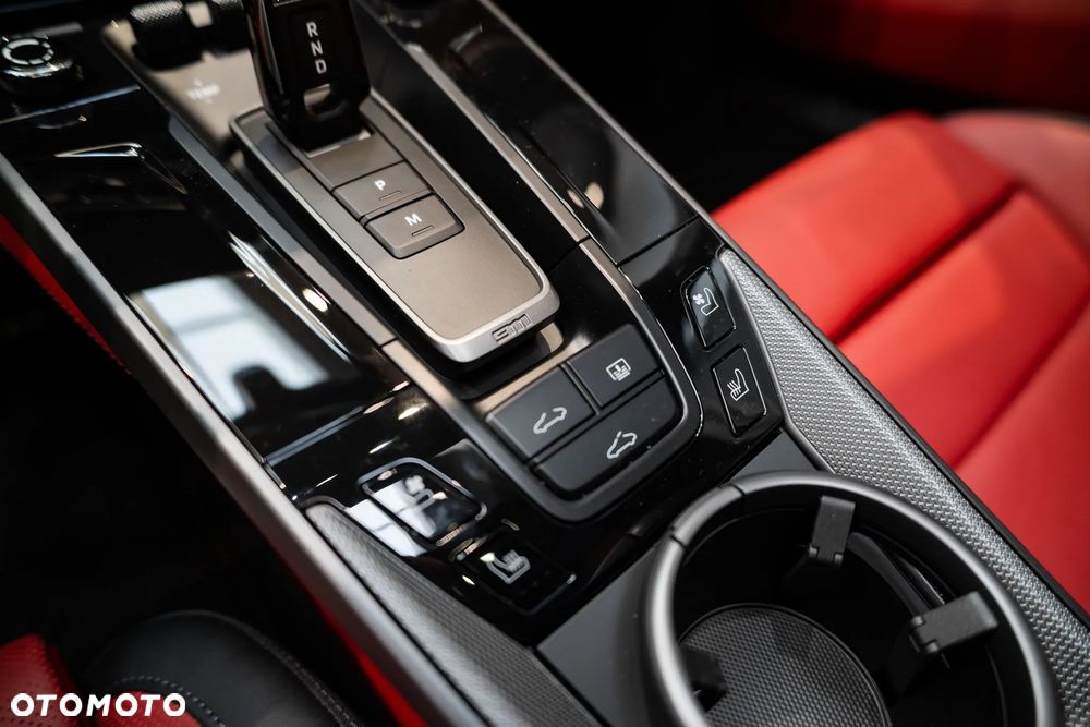 Porsche 911 Carrera - 13