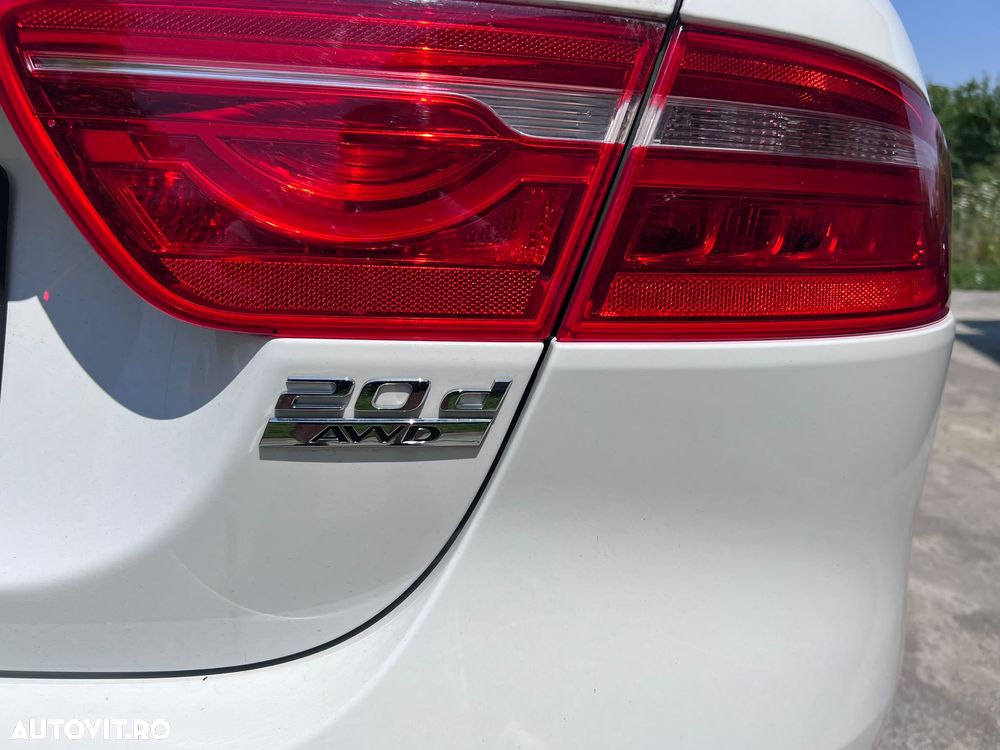 Jaguar XE 2.0 AWD R-Sport - 21