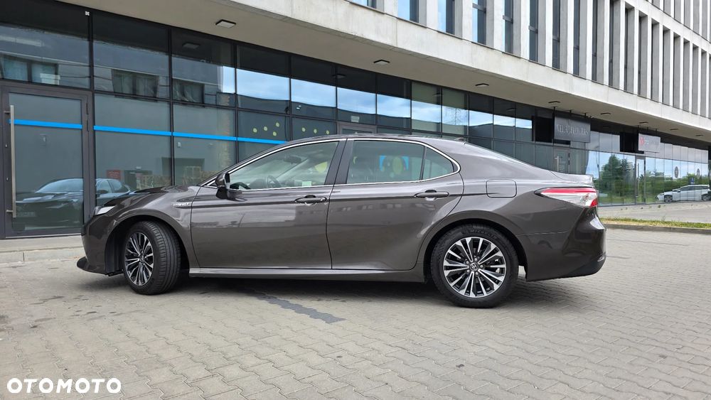 Toyota Camry 2.5 Hybrid Comfort CVT - 5