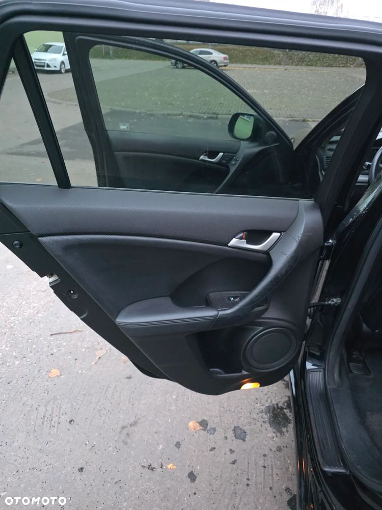 Honda Accord 2.0 Executive - 13