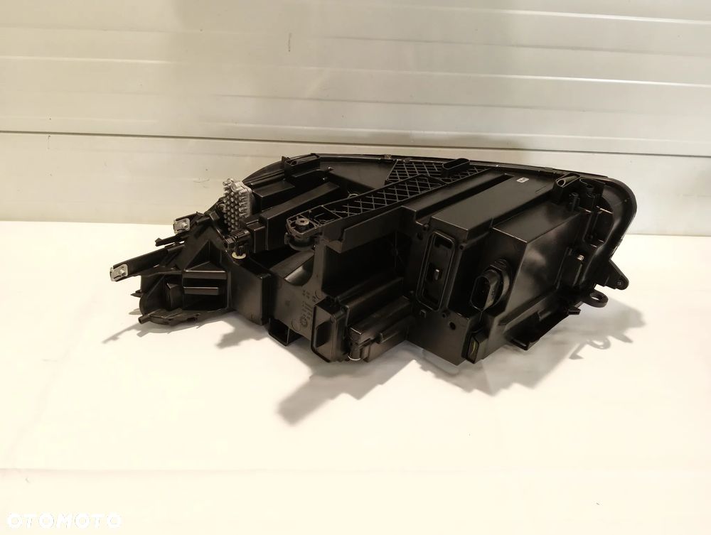 Volkswagen Tiguan II LIFT ALLSPACE PÓŁ LED PRZÓD STRONA PRAWA 5NN941036B - 6