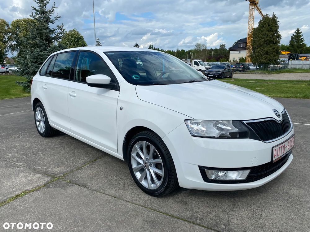 Skoda RAPID 1.2 TSI Drive - 11