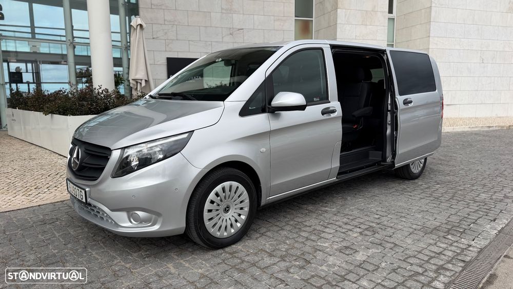 Mercedes-Benz Vito Tourer Longa Aut. SELECT - 32