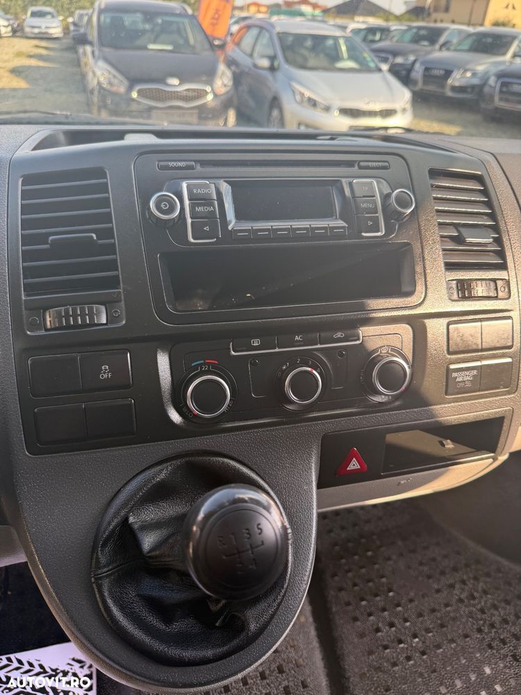 Volkswagen Transporter T5 - 8