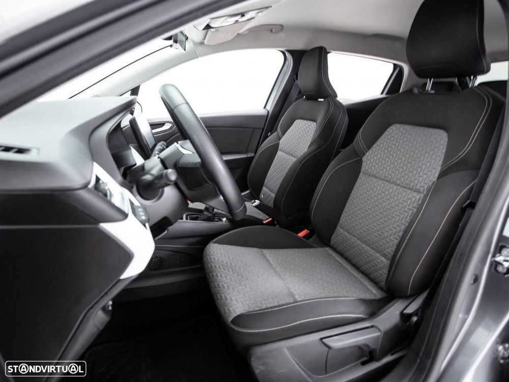 Renault Clio 1.0 TCe Evolution Bi-Fuel - 8