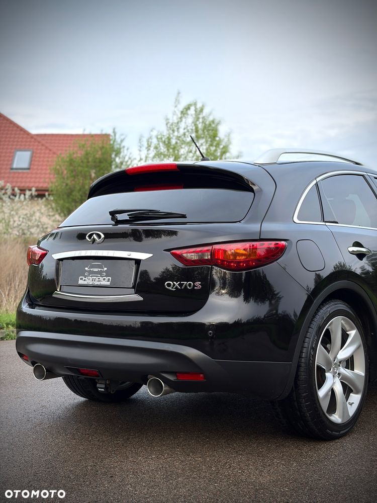 Infiniti QX70 3.0d S - 9