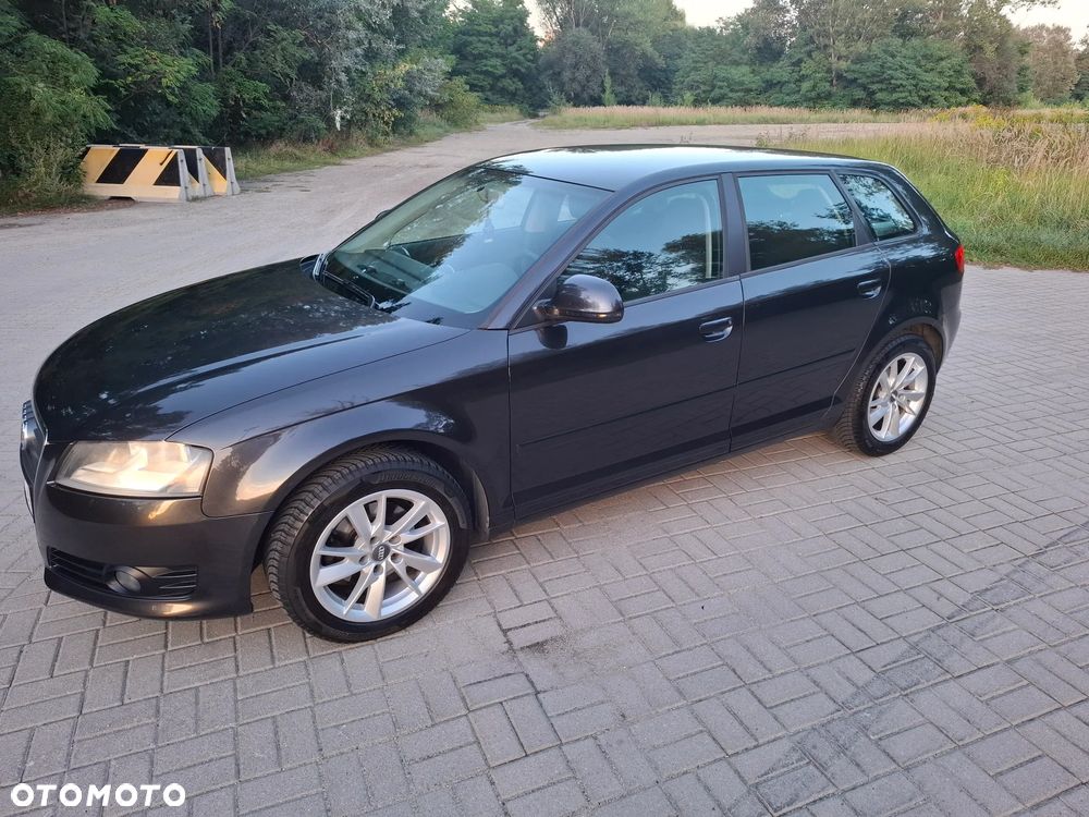 Audi A3 Sportback 1.6 Ambiente - 15