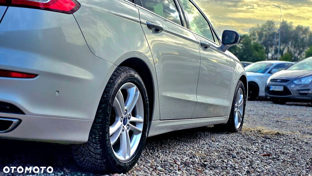 Ford Mondeo - 4