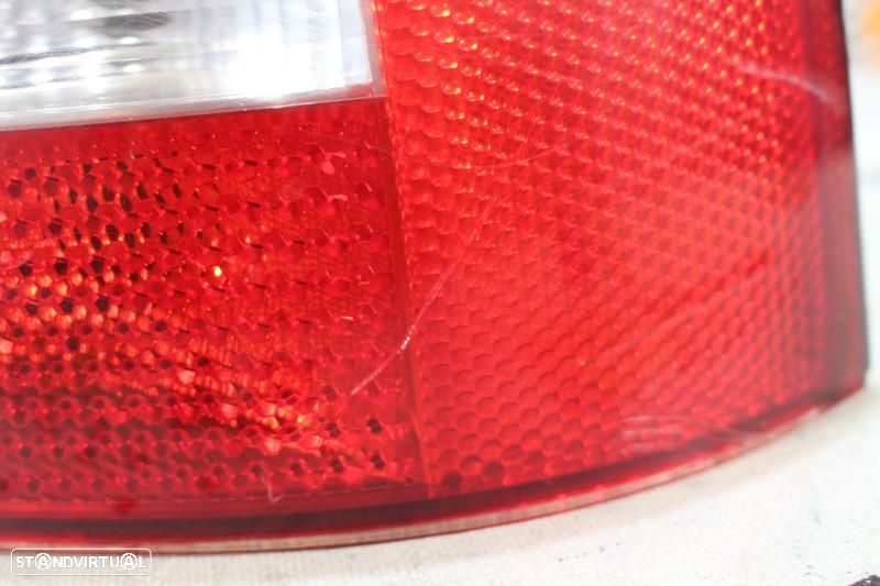 Farolim Direito Audi A3 (8L1)  Farolim Audi A3 8L / 8L0945096b - 2