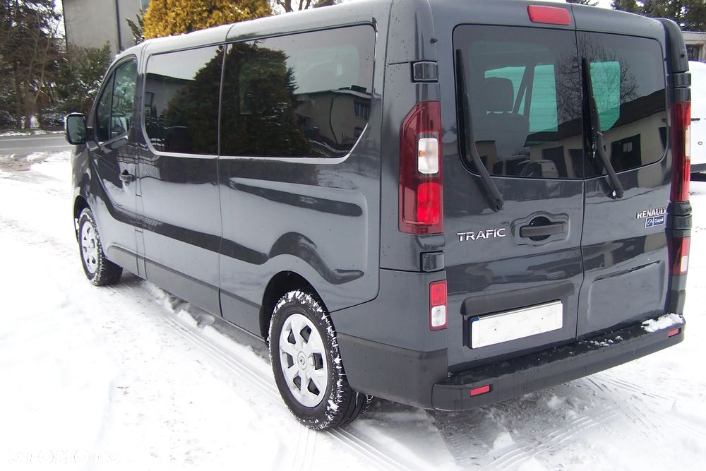 Renault Trafic 2.0 dCi - 5