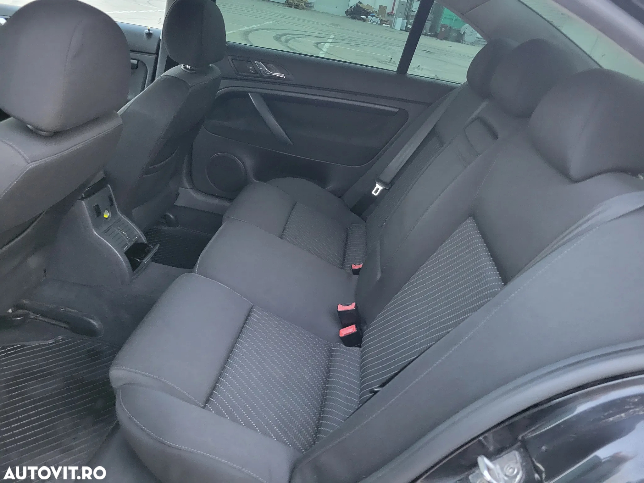 Skoda Superb 1,9 TDI Comfort - 8