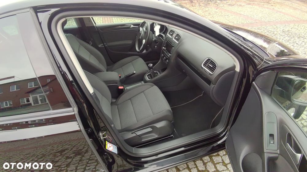 Volkswagen Golf 1.6 TDI BlueMotion Technology Comfortline - 18