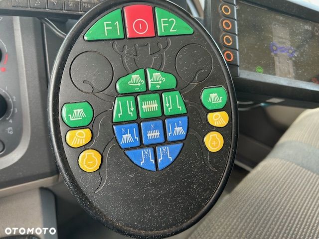 DAF LF Zamiatarka miejska uliczna dwustronna SCARAB 5,5 m3 Euro 6 - 10