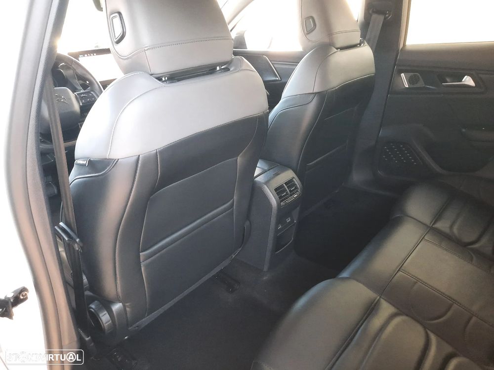 Citroën C5 X 1.6 Hybrid Shine e-EAT8 - 26
