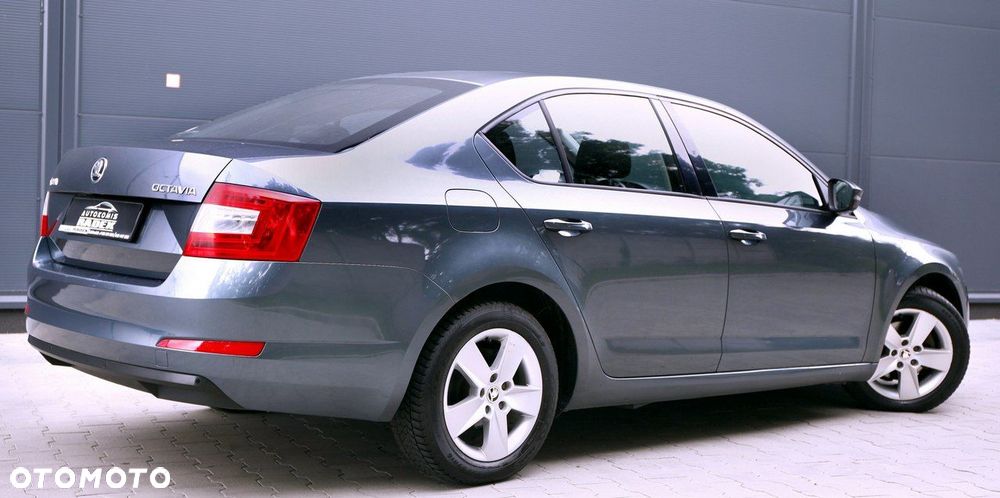 Skoda Octavia 2.0 TDI Edition DSG - 7