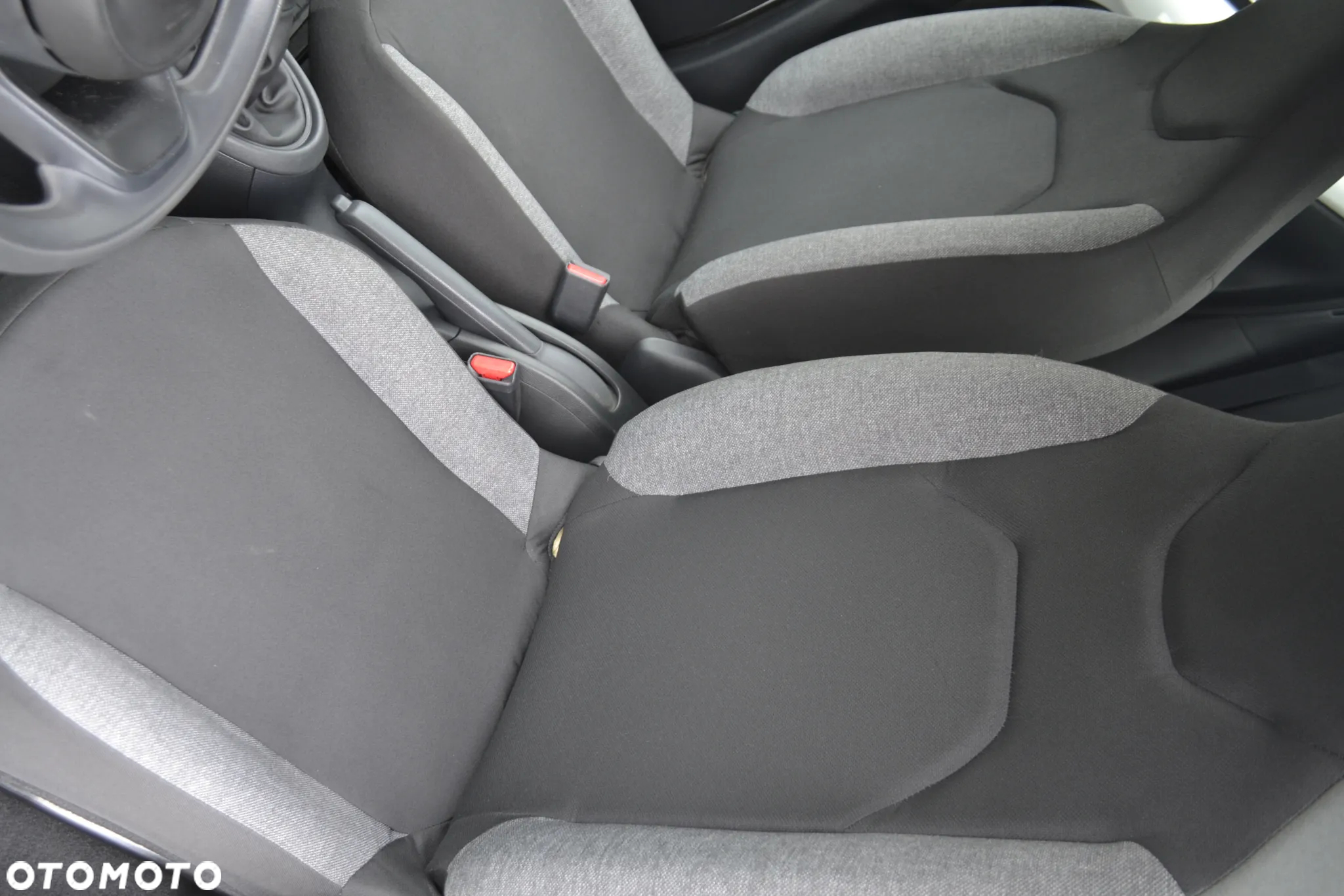 Toyota Aygo X 1.0 VVT-i Active - 25