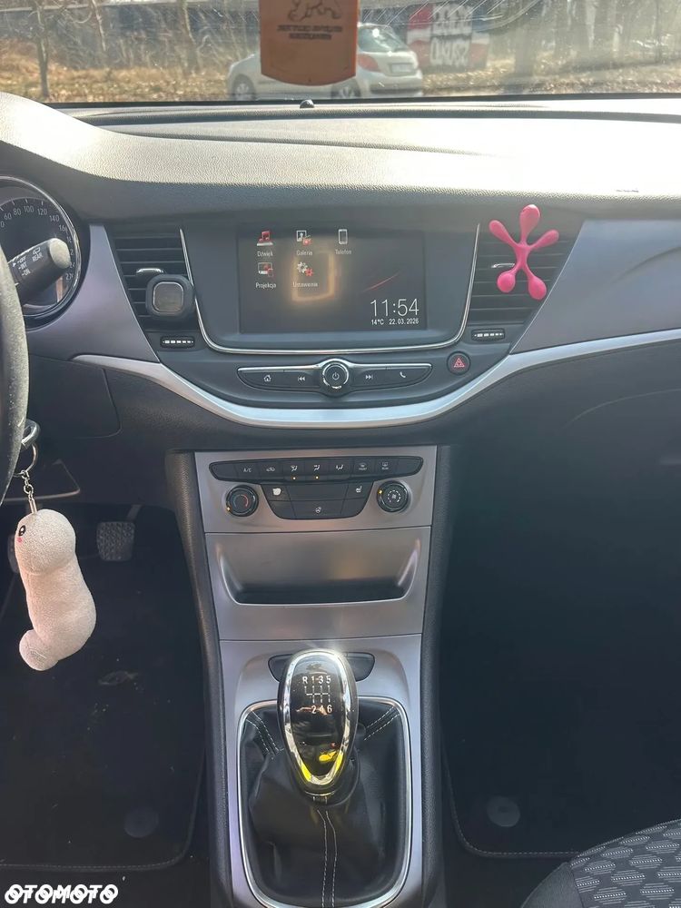 Opel Astra 1.4 T Dynamic - 14