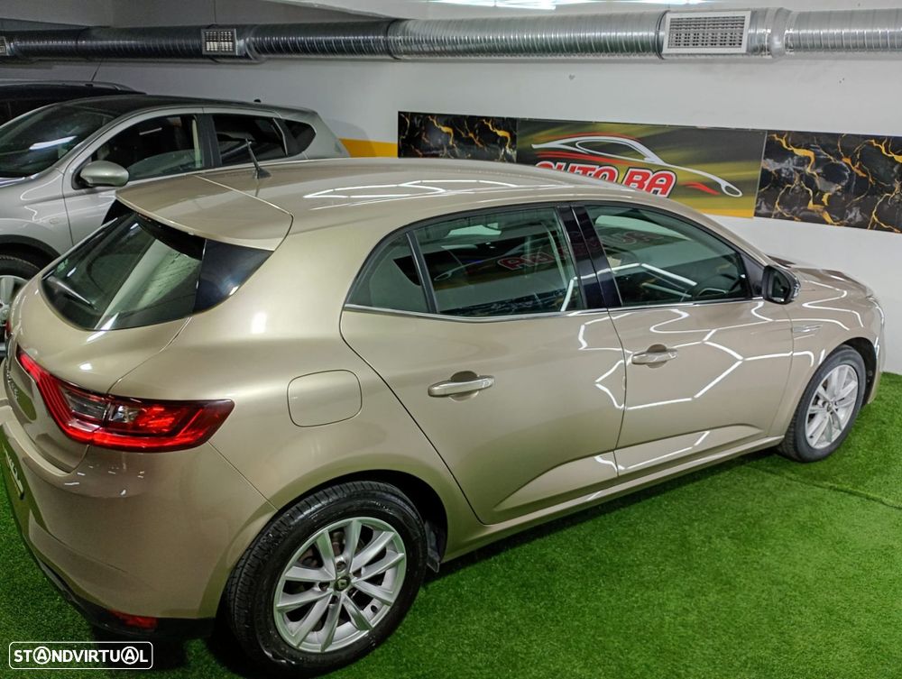Renault Mégane 1.5 dCi Limited SS - 42