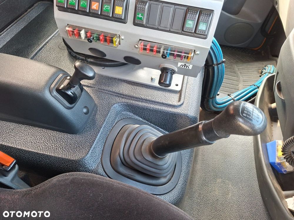 Versalift Atego 1518 Lko - 22