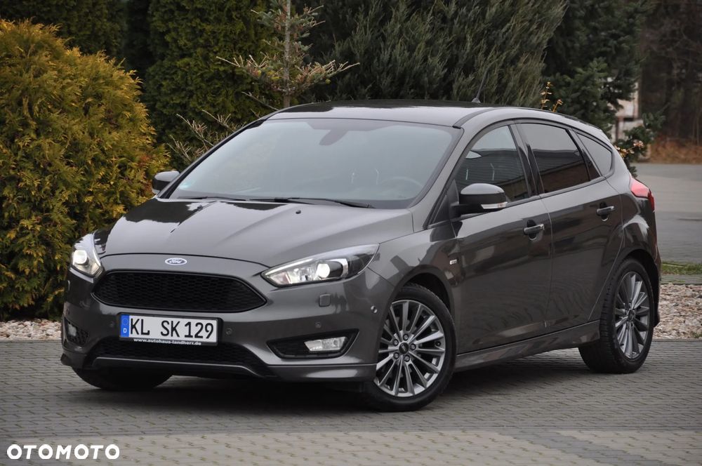 Ford Focus - 12
