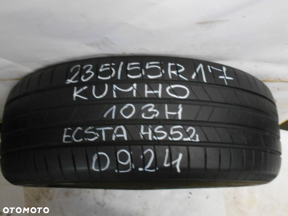 OPONA POJEDYNKA 235/55R17 KUMHO ECESTA HS52 DOT 0924 7.2MM - 1