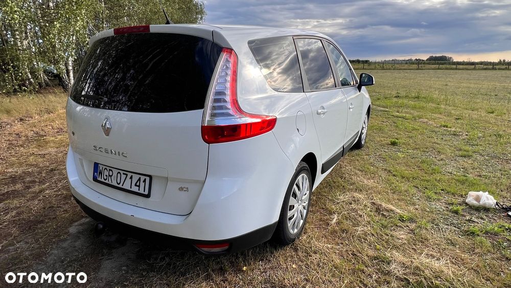 Renault Scenic 1.5 dCi Expression - 4