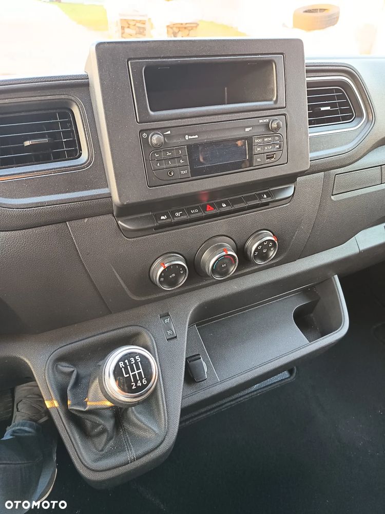 Renault Master - 3