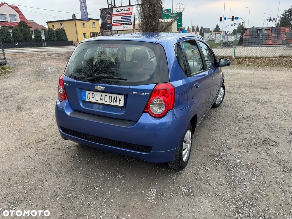 Chevrolet Aveo - 10