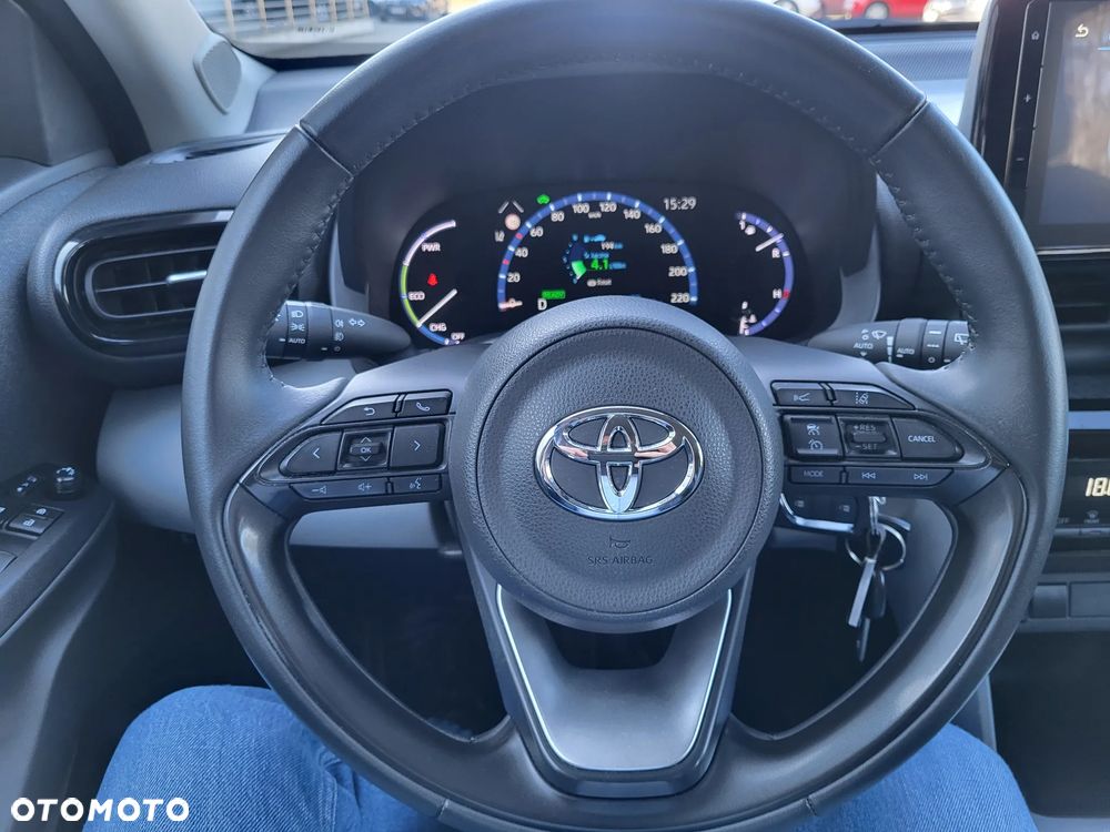 Toyota Yaris Cross Hybrid 1.5 Comfort - 24