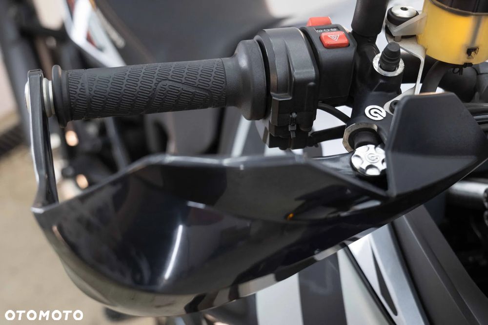 KTM Super Adventure - 28