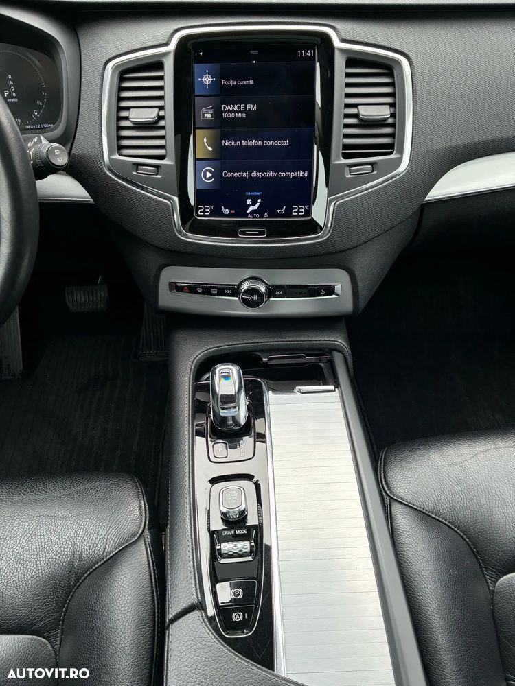 Volvo XC 90 - 39
