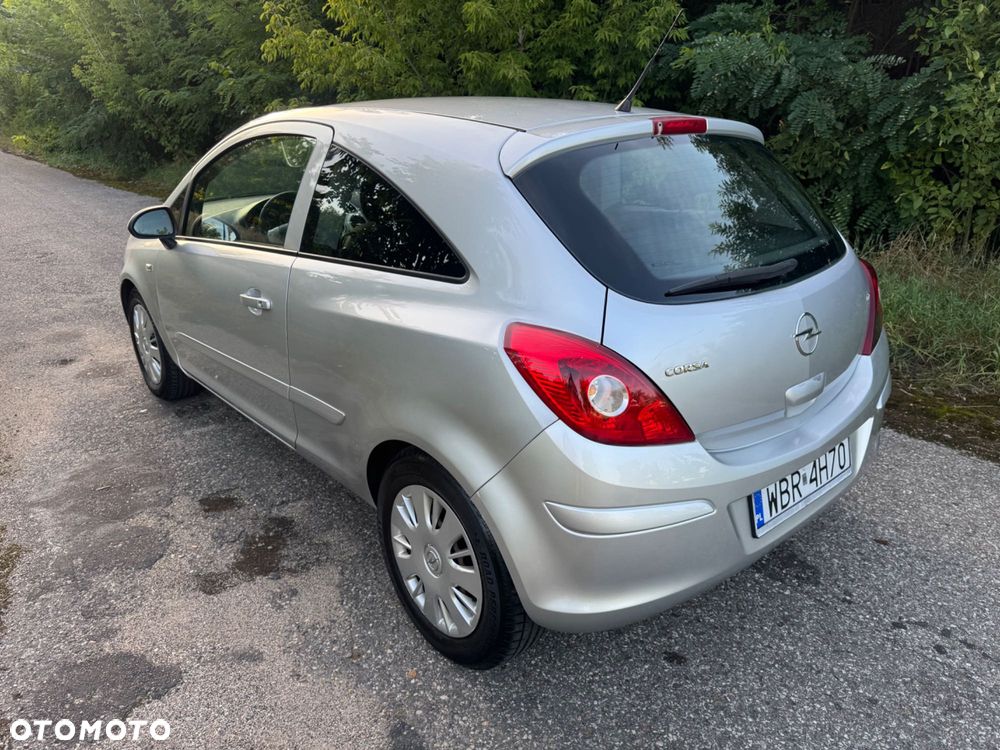 Opel Corsa - 4