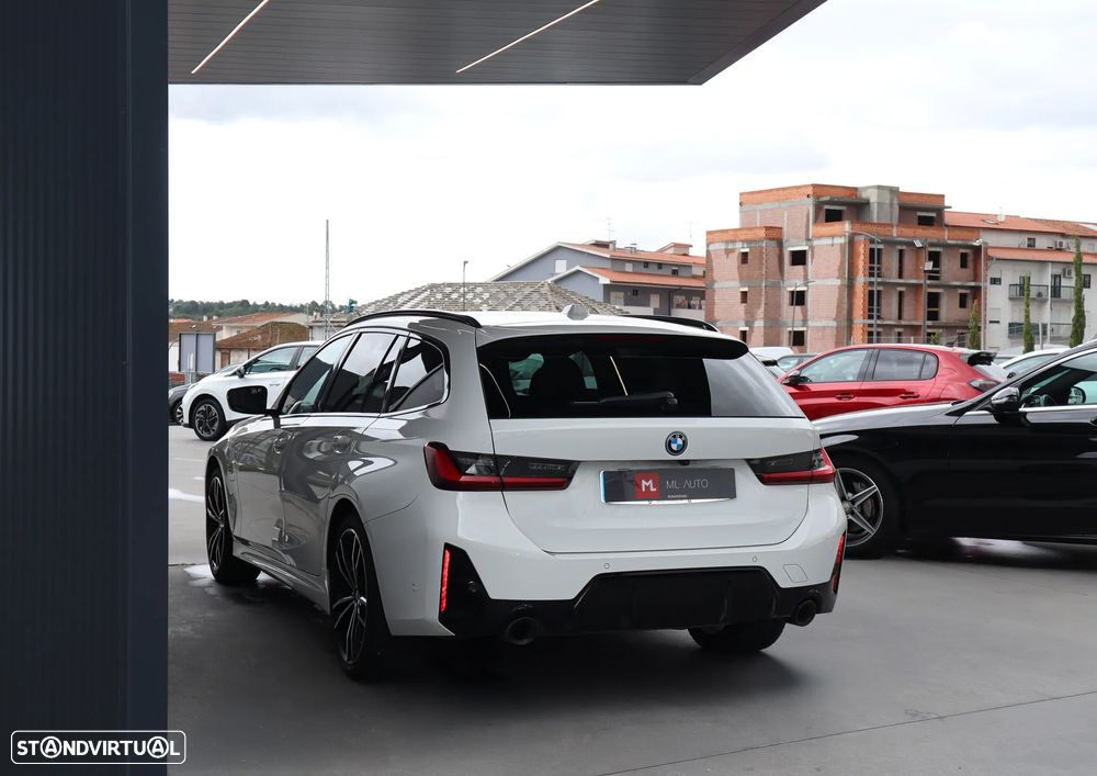 BMW 330 e Pack Desportivo M Auto - 8
