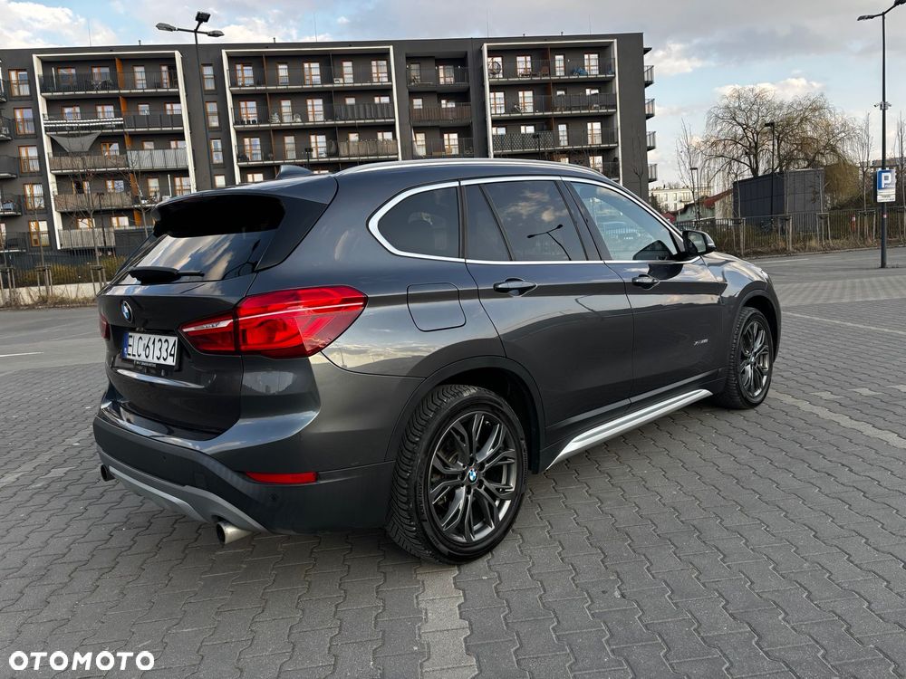 BMW X1 xDrive25i xLine - 5