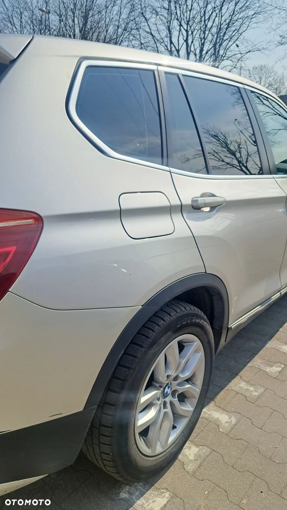 BMW X3 xDrive20d - 8