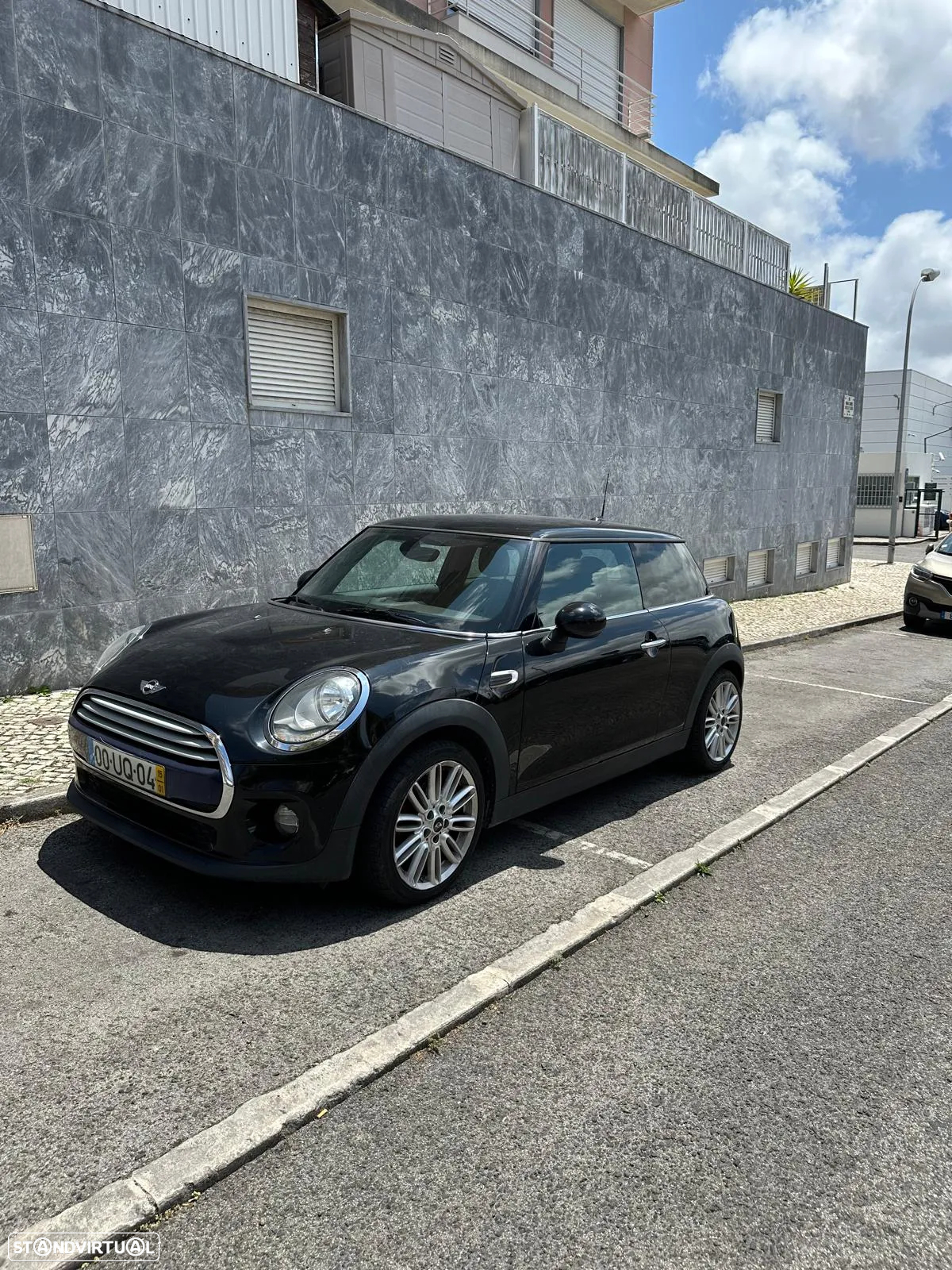 MINI 3 Portas Cooper D - 3