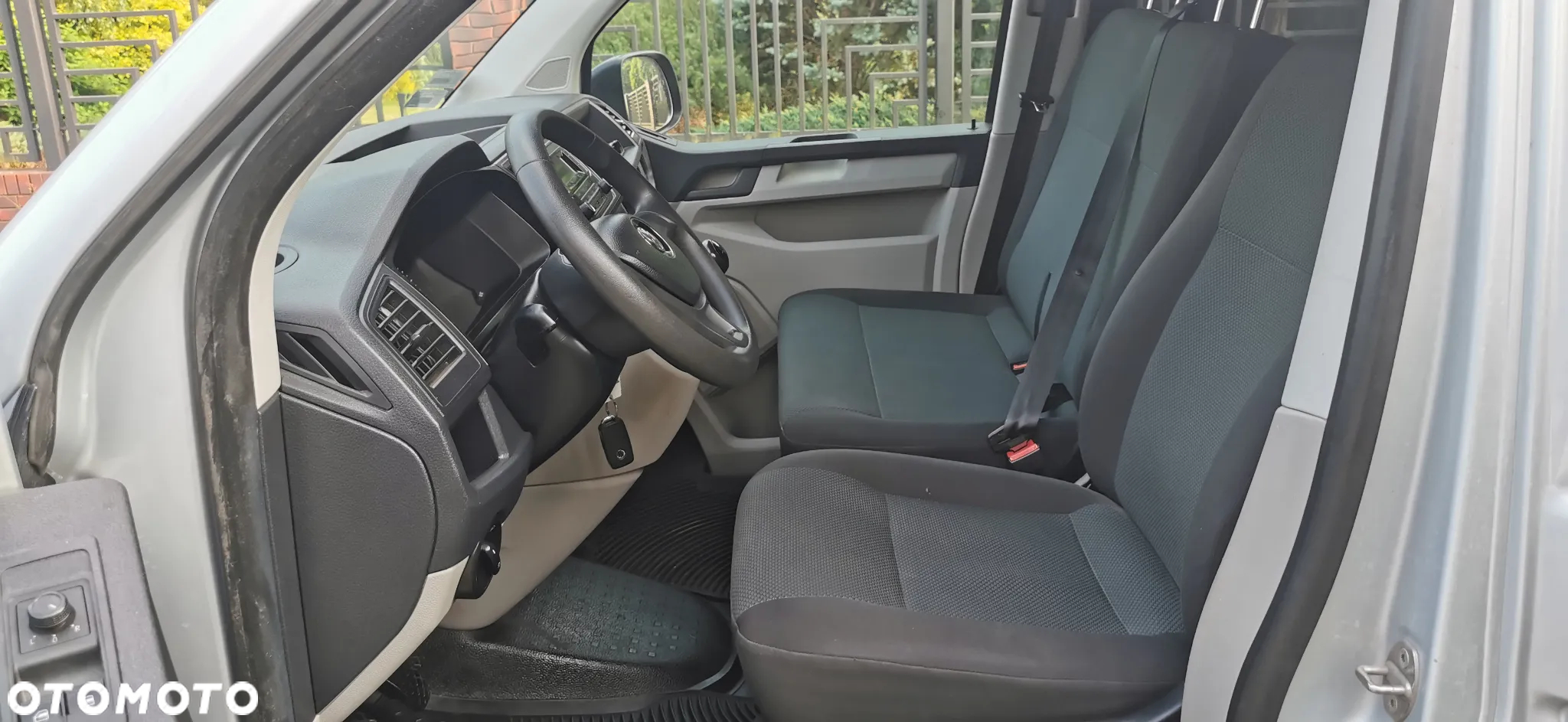 Volkswagen Transporter - 15