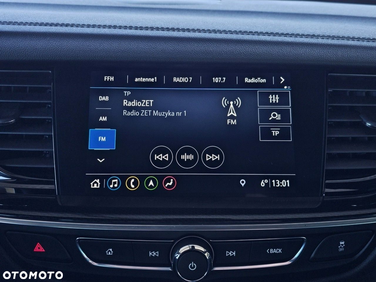 Opel Insignia - 15