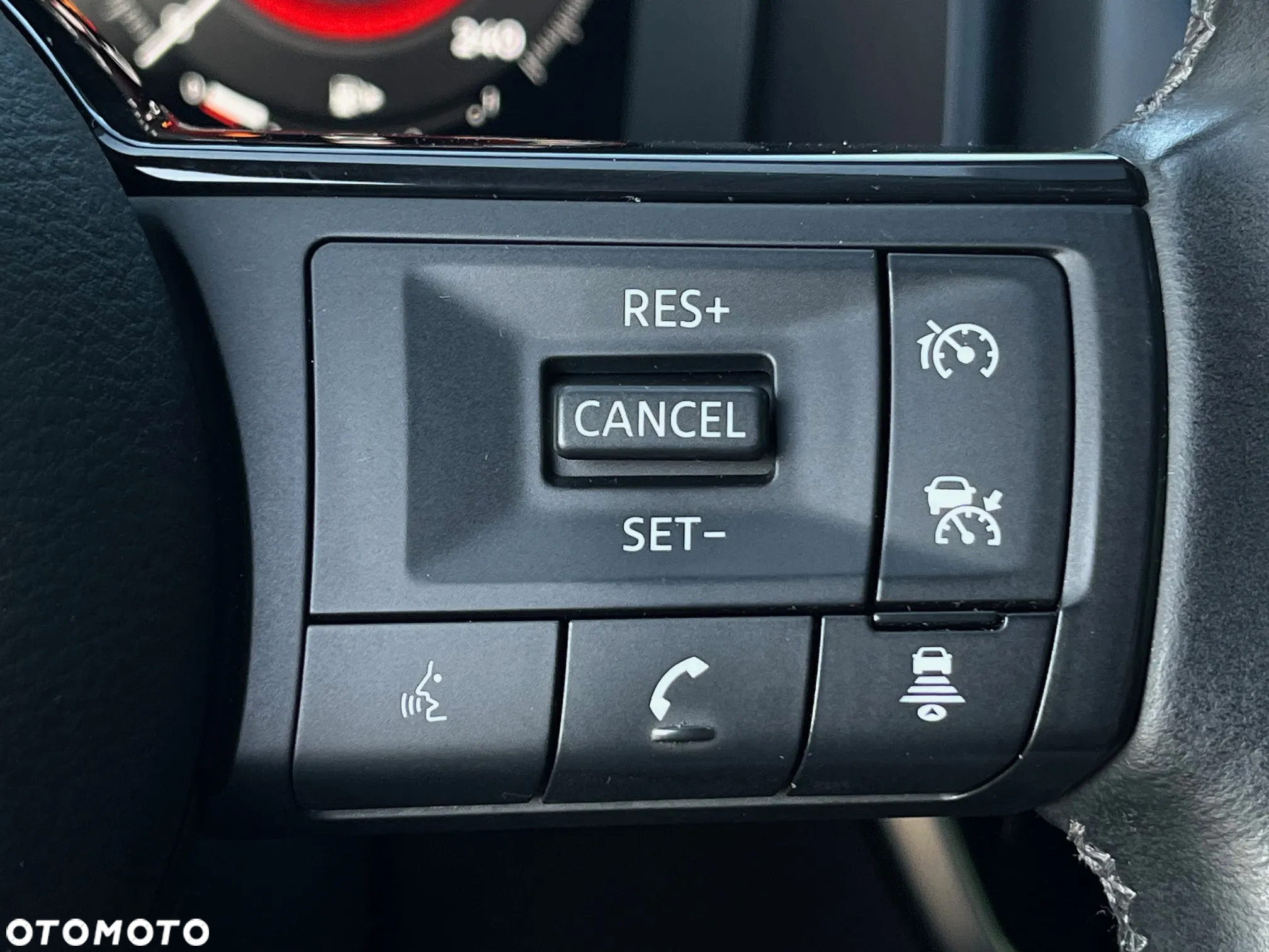 Nissan Qashqai 1.5 e-POWER N-Connecta - 24