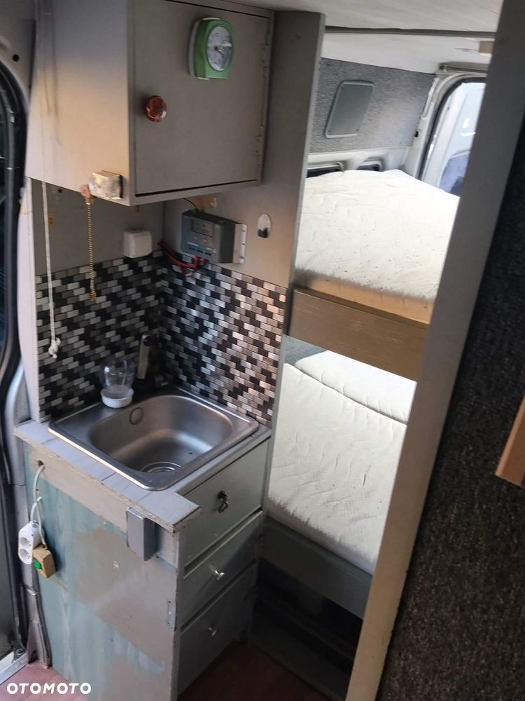 Ford Transit - 6