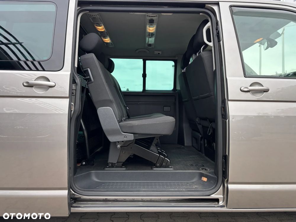 Volkswagen Caravelle 2.0 TDI L1 Comfortline - 27