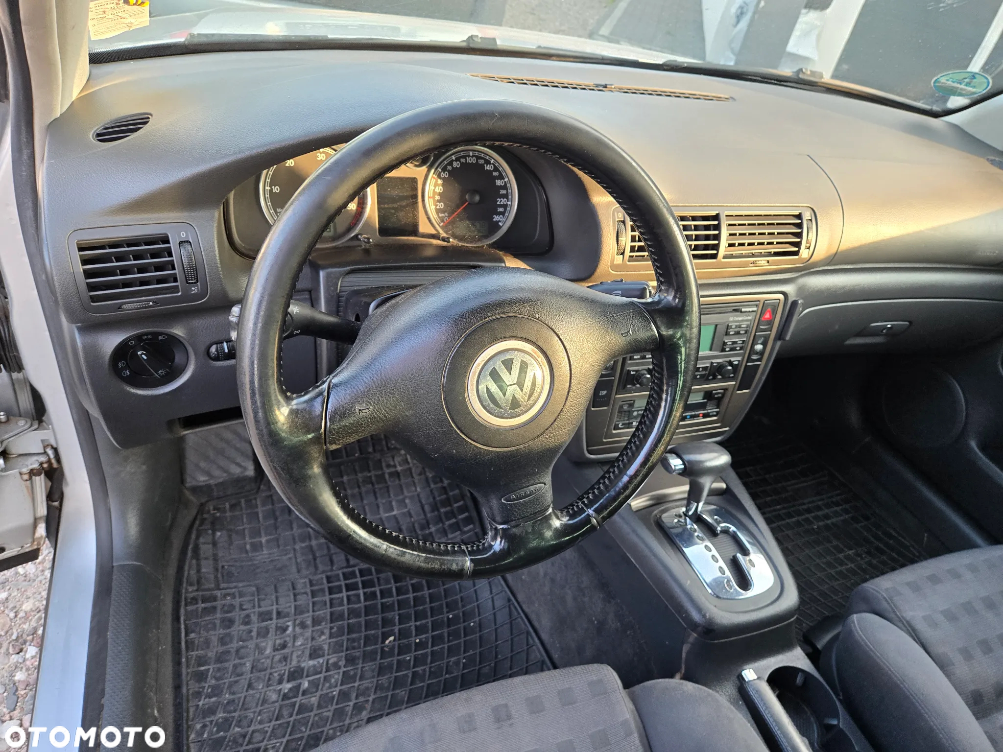 Volkswagen Passat 1.9 TDI Comfortline Tiptr - 6