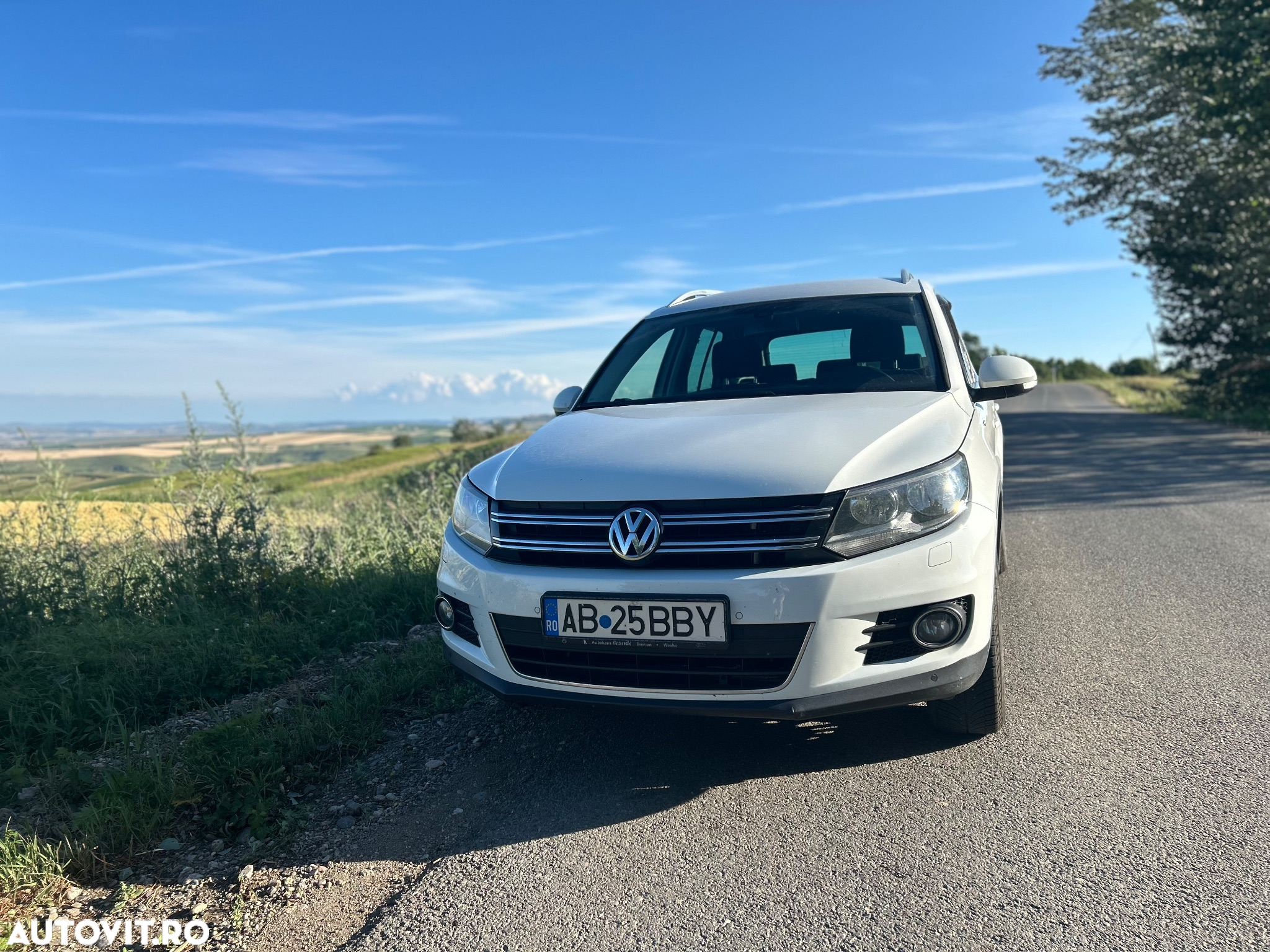 Volkswagen Tiguan 2.0 TDI DPF 4Motion BlueMotion Technology Cup Sport & Style - 10